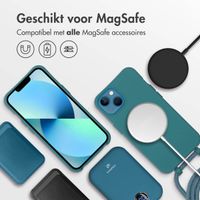 imoshion Color Backcover met afneembaar koord MagSafe iPhone 13 - Dark Green