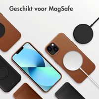 Accezz MagSafe Leather Backcover Apple iPhone 13 - Sienna Brown