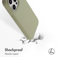 Accezz Liquid Silicone Back Cover with MagSafe Apple iPhone 15 Pro - Cooper Green