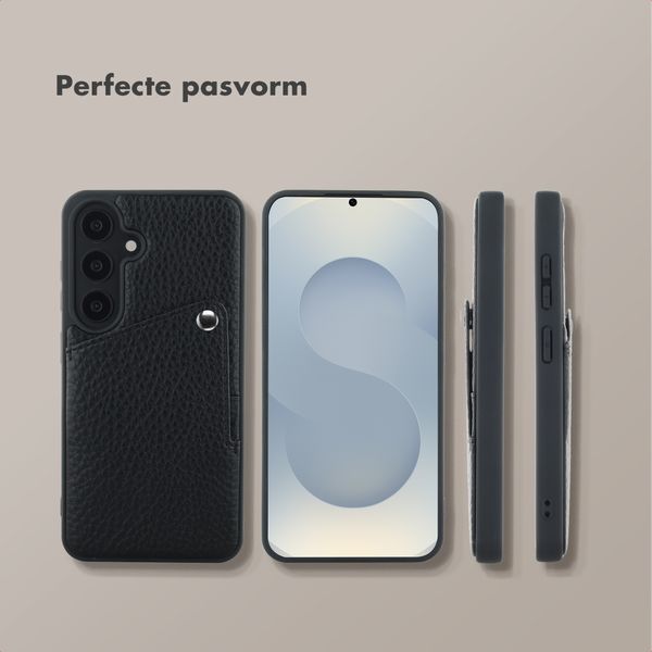 Selencia Riva Backcover met Pashouder Samsung Galaxy S25 / S24 - Zwart