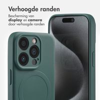 imoshion Color Backcover met MagSafe iPhone 15 Pro - Donkergroen