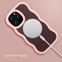 Selencia Wavy Backcover met MagSafe Apple iPhone 13 Pro - Soft Pink