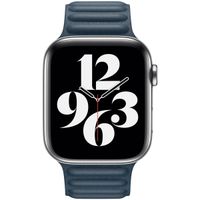 Apple Leather Link Apple Watch Series 1-10 / SE / Ultra (2) - 42/44/45/46/49 mm - Maat M/L - Baltic Blue