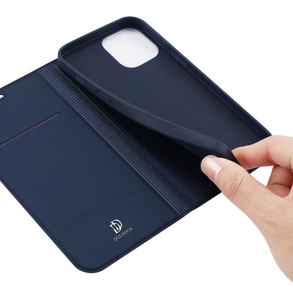 Dux Ducis Slim Softcase Bookcase iPhone 12 (Pro) - Donkerblauw