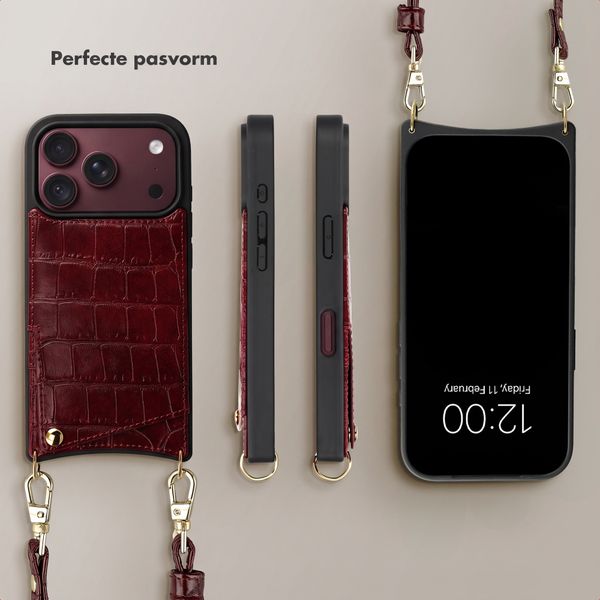 Selencia Nova Croco Telefoonhoes met Koord en Pashouder Apple iPhone 18 Pro Max / 17 Pro Max - Burgundy