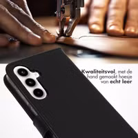 Selencia Echt Leren Bookcase Samsung Galaxy A55 - Zwart