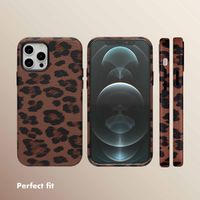 Selencia Sabi Back Cover Panther Print with MagSafe Apple iPhone 12 (Pro) - Mocha Brown