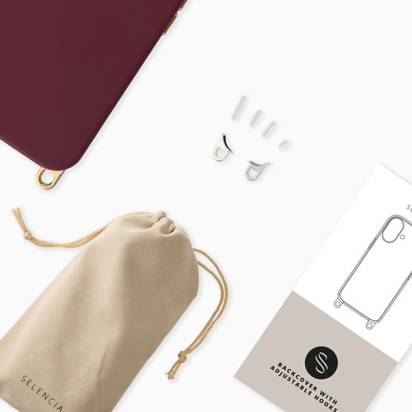 Selencia Rivièra MagSafe Backcover met afneembare haakjes Apple iPhone SE (2022 / 2020) / 8 / 7 - Bold Burgundy