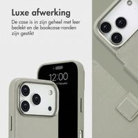 Accezz Leather Bookcase 2-in-1 met MagSafe Apple iPhone 18 Pro Max / 17 Pro Max - Light Grey
