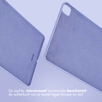 Accezz Liquid Silicone Backcover met penhouder Apple iPad Pro 12.9 (2022) / Pro 12.9 (2021) / Pro 12.9 (2020) - Lila