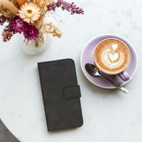 imoshion Uitneembare 2-in-1 Luxe Bookcase Apple iPhone 13 - Zwart
