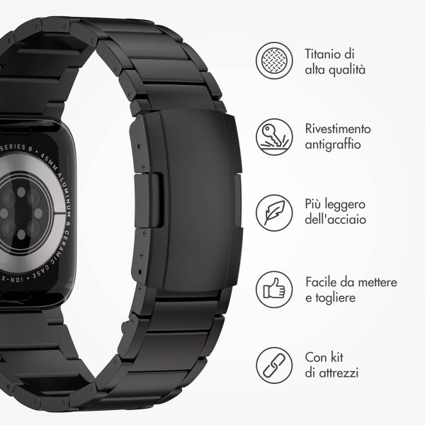 Accezz Mat Titanium bandje Apple Watch | 38/40/41/42 mm - Zwart