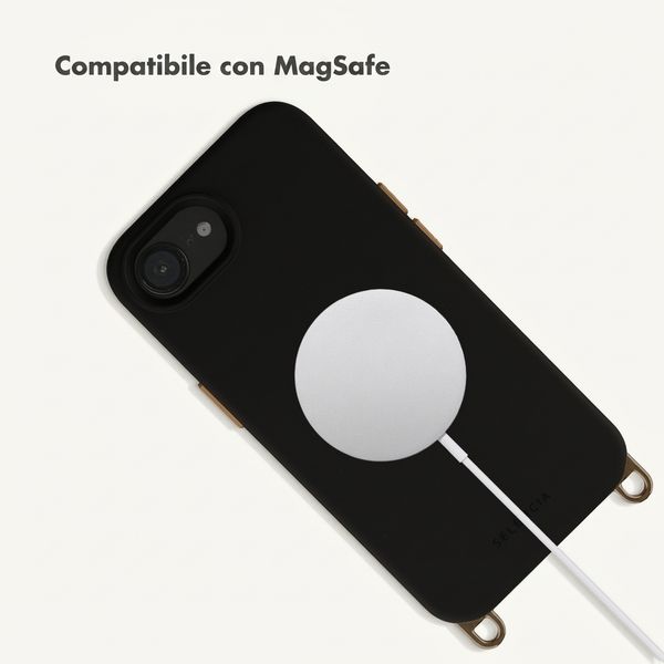 Selencia Rivièra MagSafe Back Cover with detachable hooks Apple iPhone 17e / 16e - Velvet Black