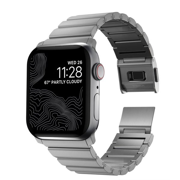 Nomad Titanium schakelband Apple Watch Series 1 t/m 10 / SE / Ultra (2) (44/45/46/49 mm) - Zilver