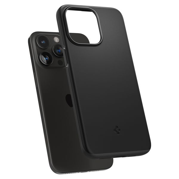 Spigen Thin Fit Backcover iPhone 15 Pro Max - Zwart