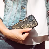 imoshion Design hoesje Apple iPhone 13 Pro Max - Bladeren / Zwart