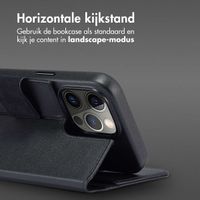 Accezz Leather Bookcase 2-in-1 met MagSafe Apple iPhone 15 Pro Max - Onyx Black