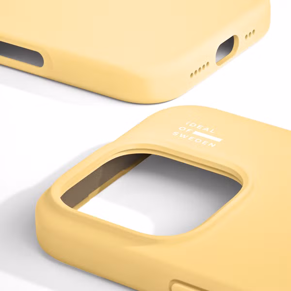 iDeal of Sweden Silicone Case met MagSafe Apple iPhone 16 Pro - Soft Lemon