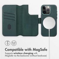 Accezz 2-in-1 Leather Bookcase with MagSafe Apple iPhone 15 Pro - Cedar Green