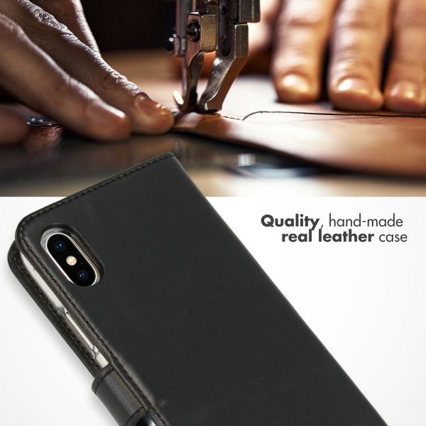 Selencia Echt Leren Bookcase Apple iPhone X / Xs - Zwart