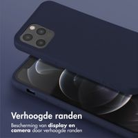 Selencia Siliconen hoesje met afneembaar koord Apple iPhone 12 (Pro) - Donkerblauw