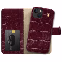 iDeal of Sweden Magnet Wallet+ Bookcase Apple iPhone 17e / 16e / 15 / 14 / 13 - Fine Wine