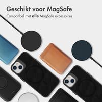 imoshion Rugged Hybrid Carbon Case met MagSafe Apple iPhone 13 - Zwart
