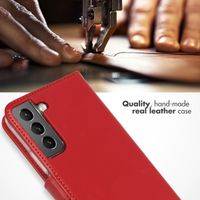 Selencia Echt Lederen Bookcase Samsung Galaxy S22 - Rood