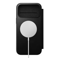 Nomad Modern Leather FolioBookcase Apple iPhone 17 Pro Max - Zwart