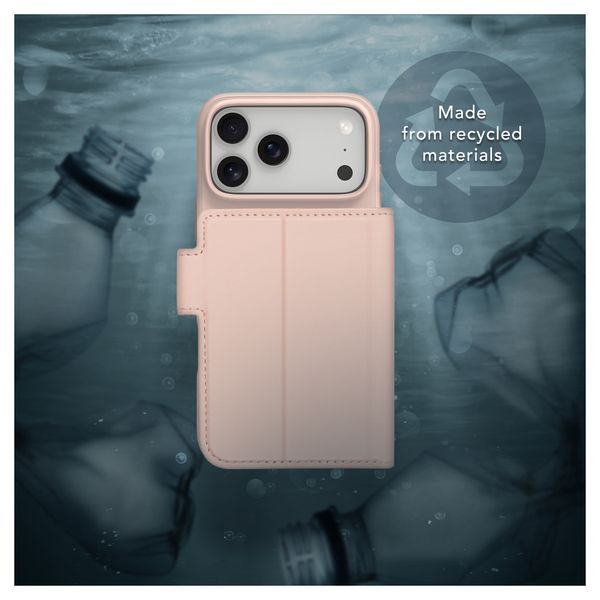 dbramante1928 Copenhagen ICON Bookcase Apple iPhone 18 Pro / 17 Pro - Pink Sand