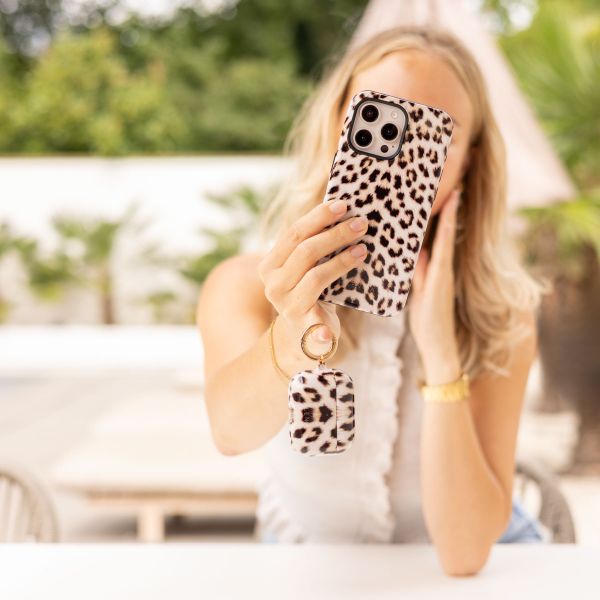 Selencia Vivid case  Apple AirPods 1 / 2 - Wild Leo