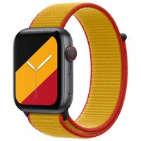 Apple Sport Loop band Apple Watch Series 1 t/m 11 / SE / Ultra (44/45/46/49 mm) - Belgium