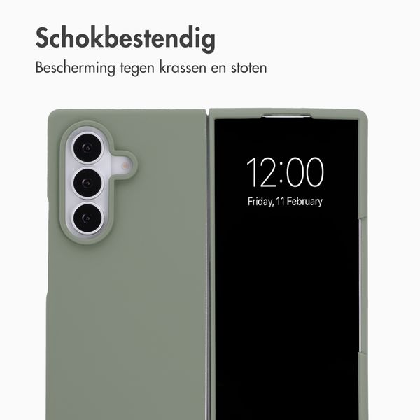 Accezz Liquid Silicone Backcover met MagSafe Samsung Galaxy Z Fold 8 Ultra - Cooper Green
