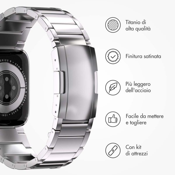 Accezz Mat Titanium bandje Apple Watch | 38/40/41/42 mm - Zilver