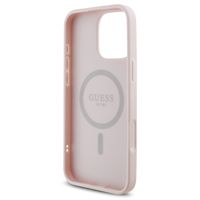 Guess Grained Backcover MagSafe met Flower Charm Strap iPhone 16 Pro - Roze