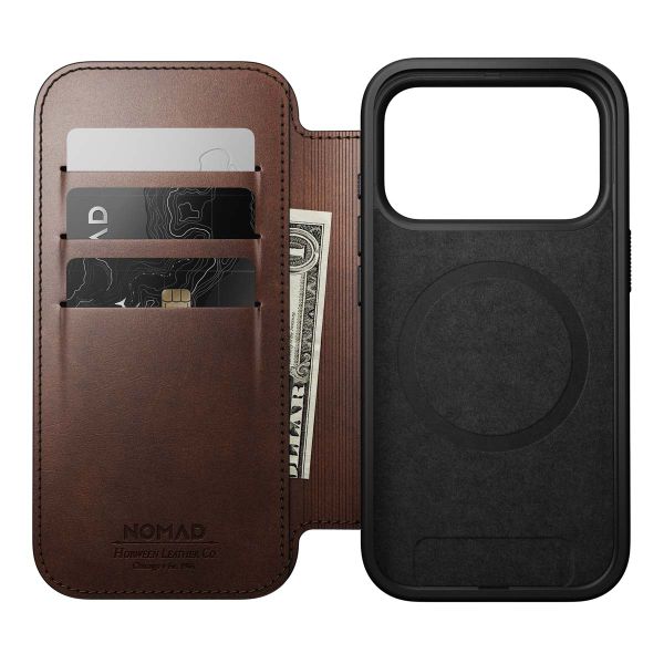 Nomad Modern Horween Leather Folio Bookcase met MagSafe Apple iPhone 17 Pro - Rustic Brown