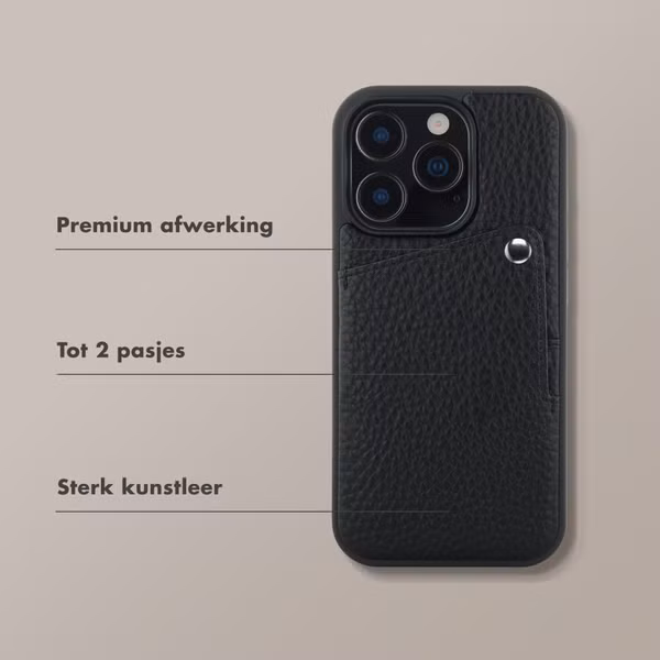 Selencia Riva Backcover met Pashouder Apple iPhone 15 Pro - Zwart