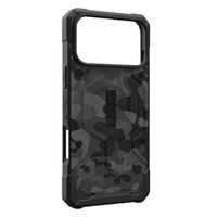 UAG Pathfinder Backcover MagSafe Apple iPhone 17 Pro Max - Midnight Camo