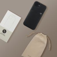 Selencia Riva Backcover met Pashouder Apple iPhone 16e - Zwart