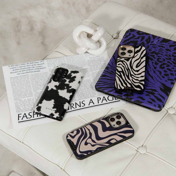 Burga Tough Backcover Samsung Galaxy S22 - Achromatic