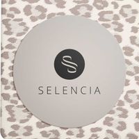 Selencia Sabi Laptop Cover Panterprint Apple MacBook Pro 16 inch (2021 / 2023 M3 / 2024 M4 / 2026 M5) - Soft Ivory