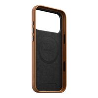 Nomad Traditional Leather Backcover met MagSafe Apple iPhone 17 Pro Max - English Tan