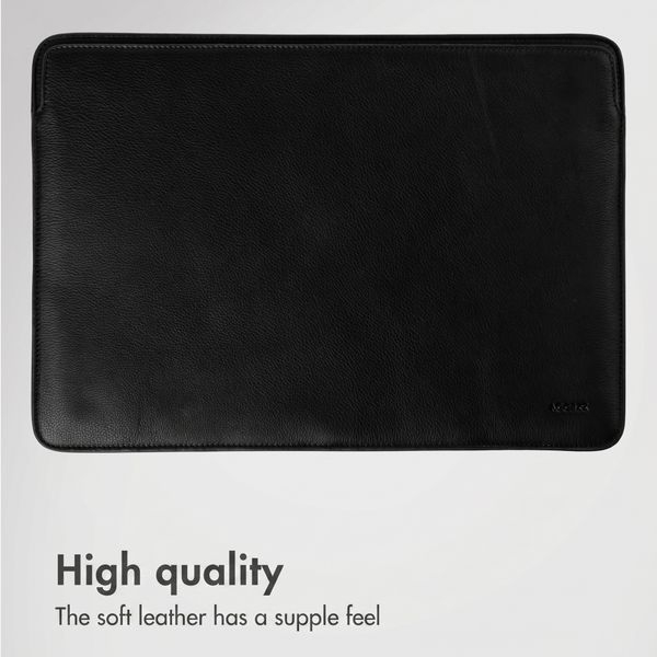 Accezz Leather laptop sleeve 15 inch - Black
