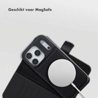 Selencia Olyn Uitneembare Bookcase met MagSafe Apple iPhone 17 Pro - Zwart