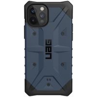 UAG Pathfinder Backcover iPhone 12 (Pro) - Blauw