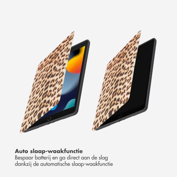 Selencia Vivid tablethoes Apple iPad 9 (2021) 10.2 inch / iPad 8 (2020) 10.2 inch / iPad 7 (2019) 10.2 inch - Wild Leo