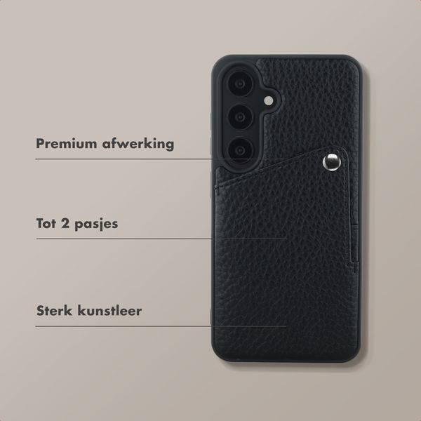 Selencia Riva Backcover met Pashouder Samsung Galaxy S25 / S24 - Zwart