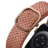Uniq Aspen Braided bandje Apple Watch Series 1 t/m 9 / SE (38/40/41 mm) | Series 10 / 11 (42 mm) - Grapefruit Pink
