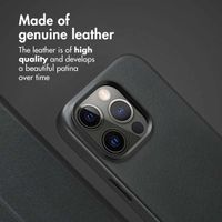 Accezz 2-in-1 Leather Bookcase with MagSafe Apple iPhone 15 Pro - Onyx Black