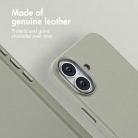 Accezz Leather Back Cover with MagSafe Apple iPhone 17 - Light Grey